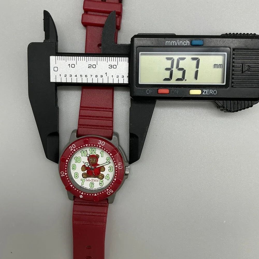 L.L. Bean Bear Women Watch 36mm White Dial Gray Red Rubber Band New Battery